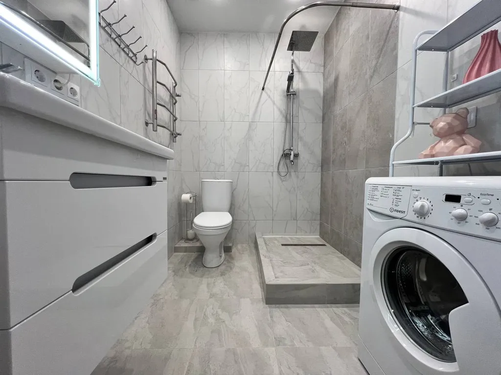 Четырехместные апартаменты с видом на реку