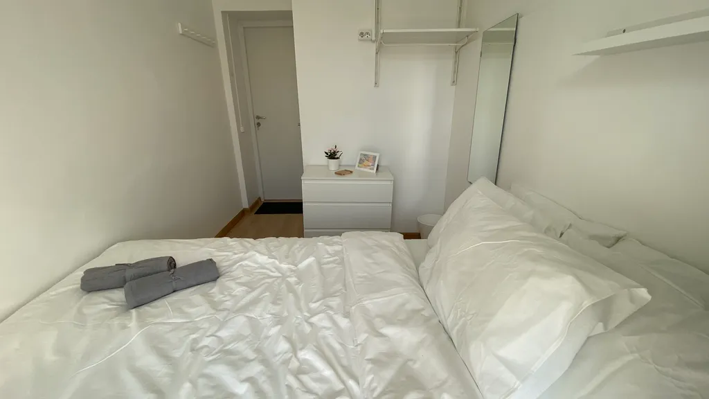 Квартира Светлая и уютная комната в центре Москвы — Москва