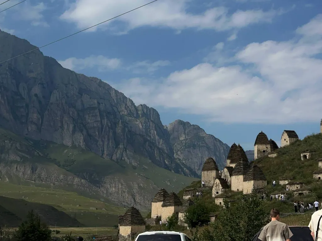 Уютный коттедж в живописном месте в горах Осетии