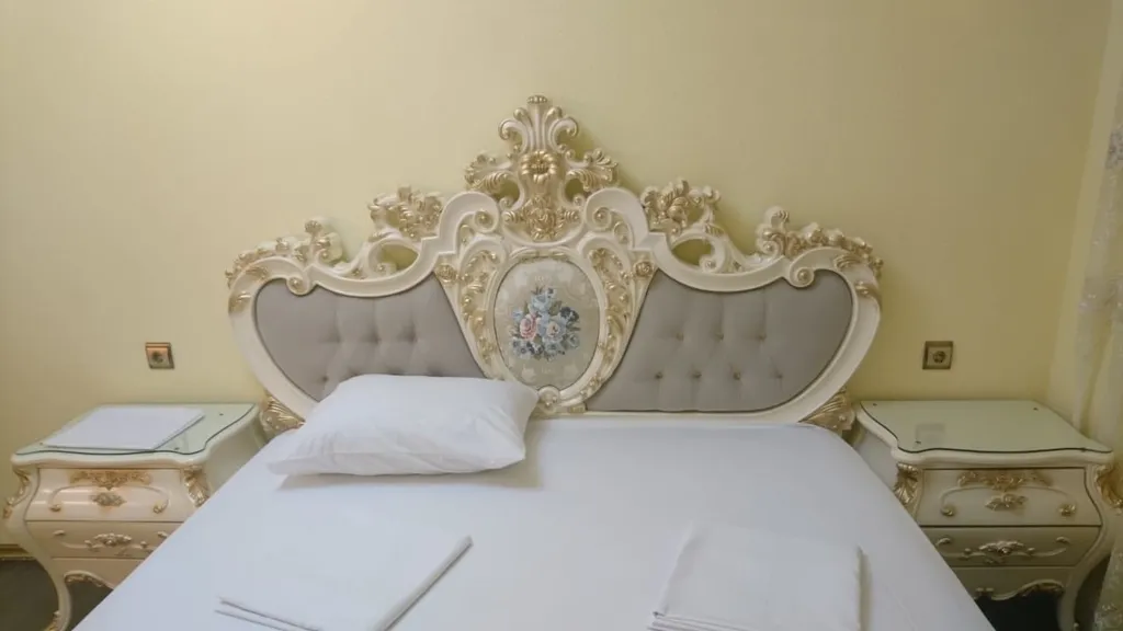 Luxury 5 bedroom property in the centre