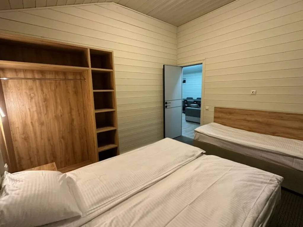 Домик трехкомнатный