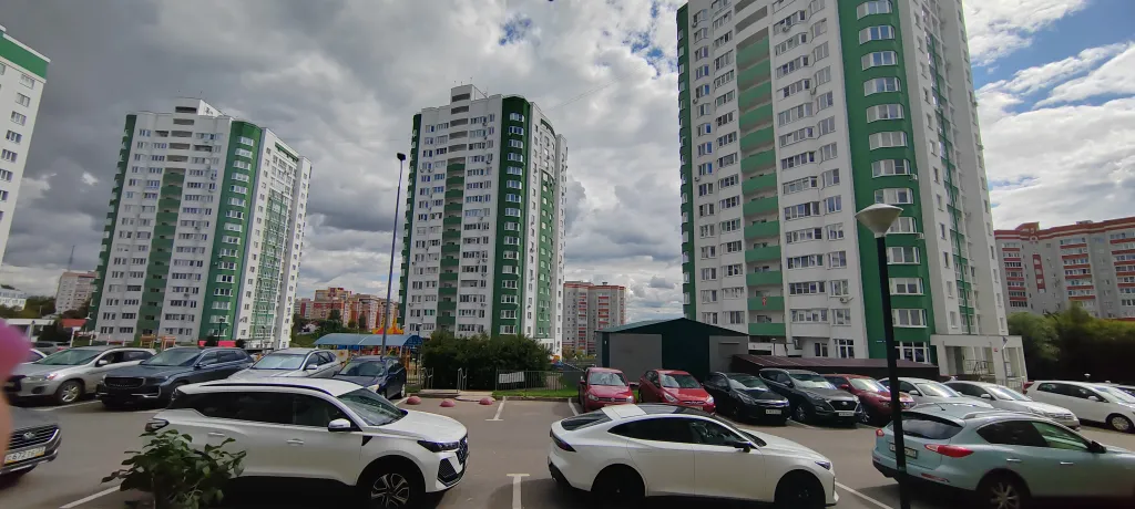 Квартира-студия с дизайнерским ремонтом рядом с центром города