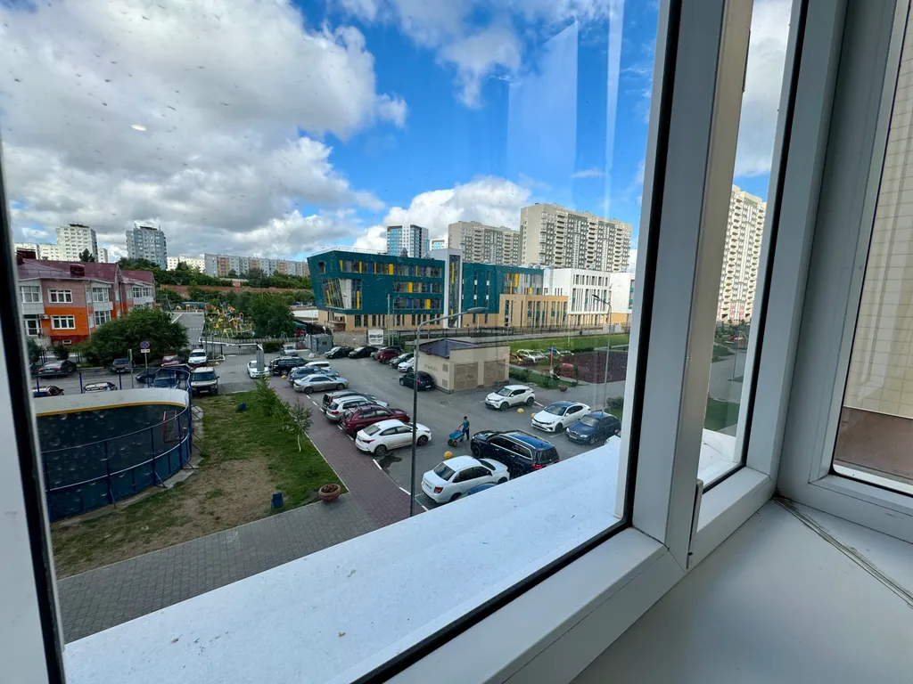 Светлая, чистая просторная квартира