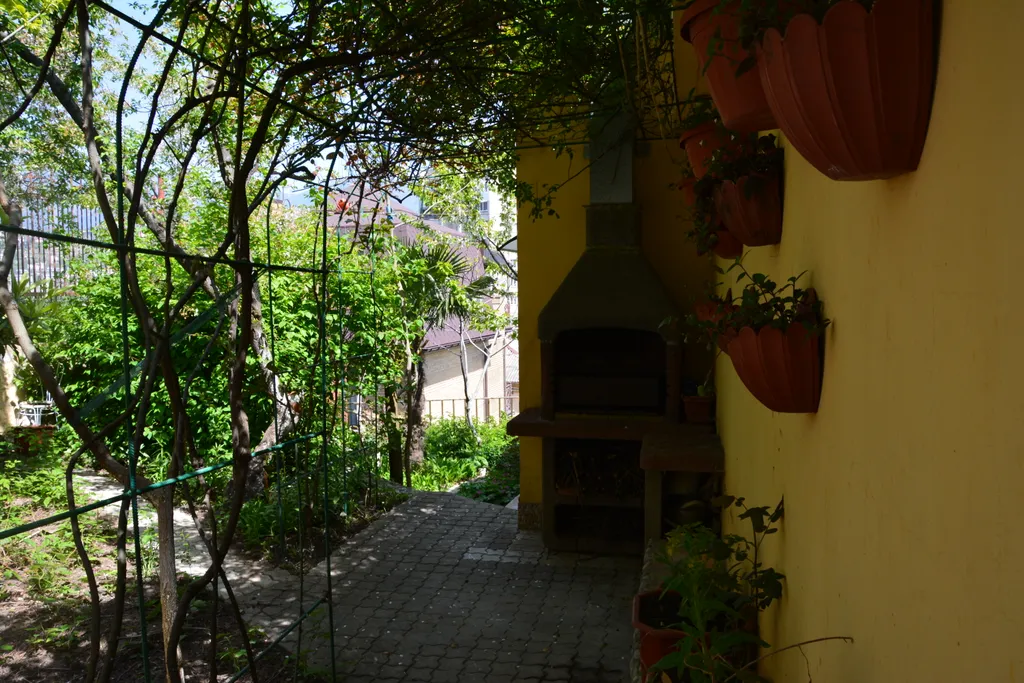 4-комнатный Дом