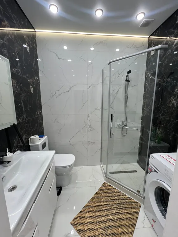 Квартира с личной террасой и видом на море