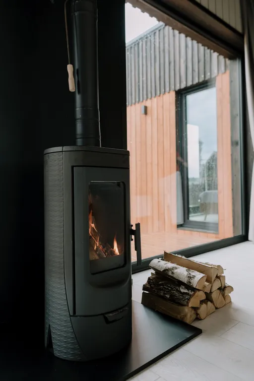 Коттедж Дом у Озера с панорамным видом, баней и чаном — Осташёво