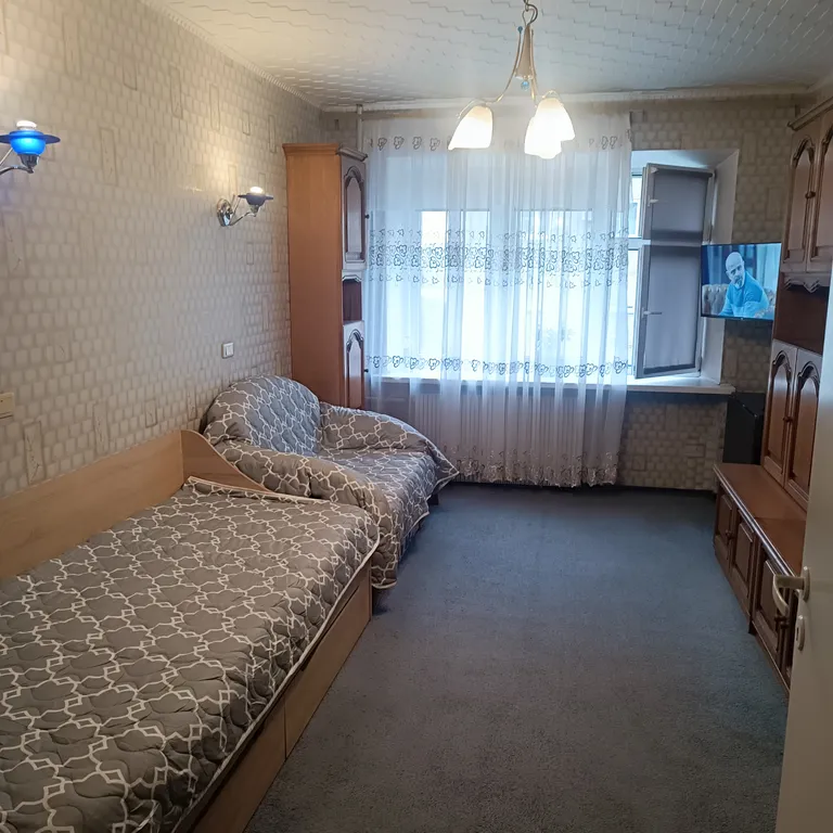 Уютная 2 х. комнатная квартира в центре города.