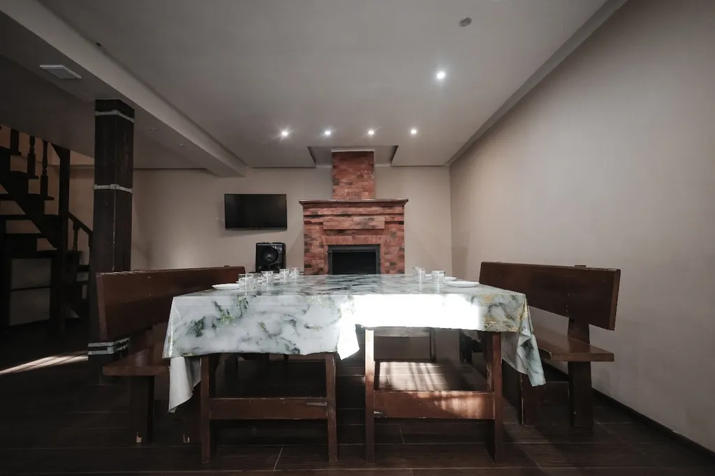 Коттедж на берегу озера