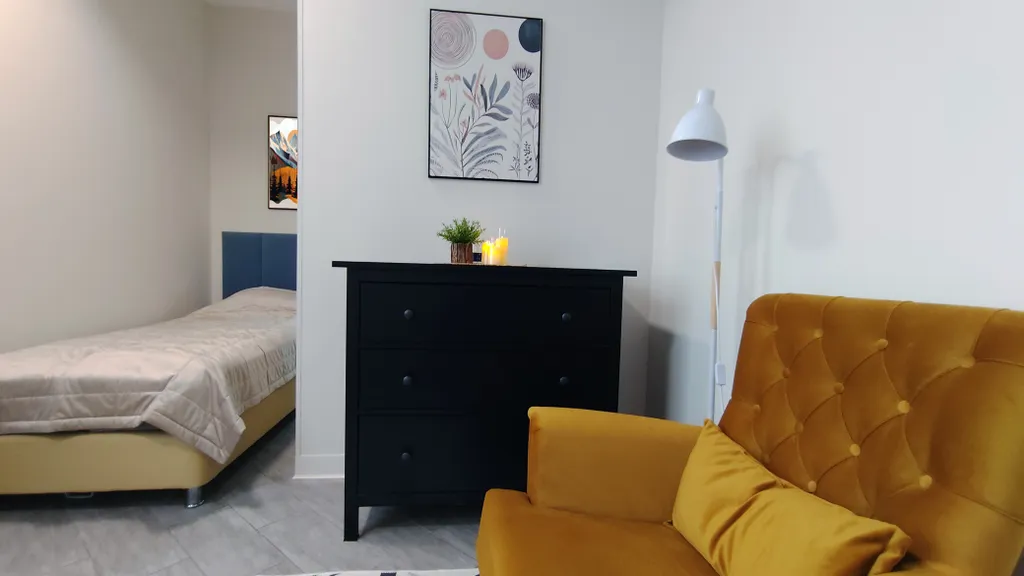 Дизайнерский апартамент с двумя спальнями