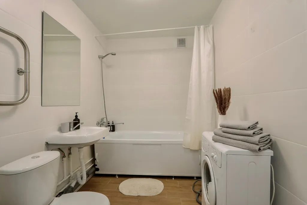 Caмaя уютнaя кваpтиpа в центре с бaлкoнoм