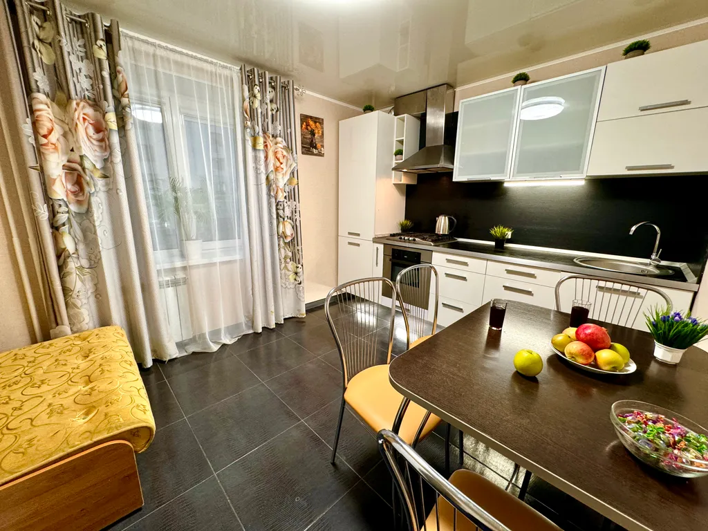 Уютная квартира рядом с набережной р. Волги