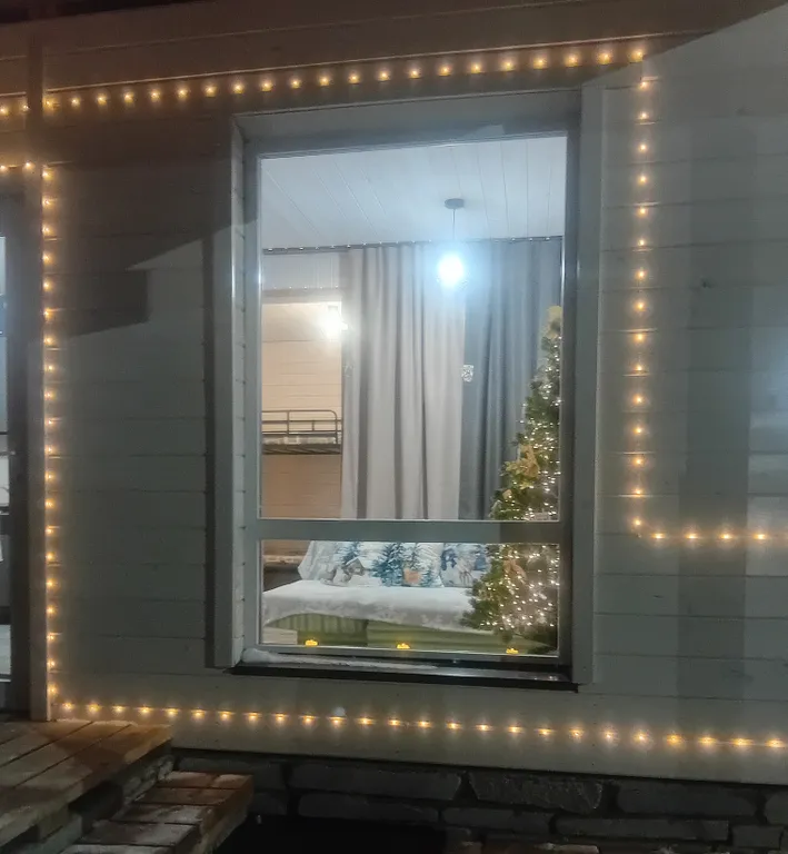 Уютный дом на берегу озера Камбулат