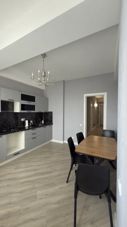 Квартира Просторная 3-комнатная квартира у моря на проспекте Акулиничева — Каспийск