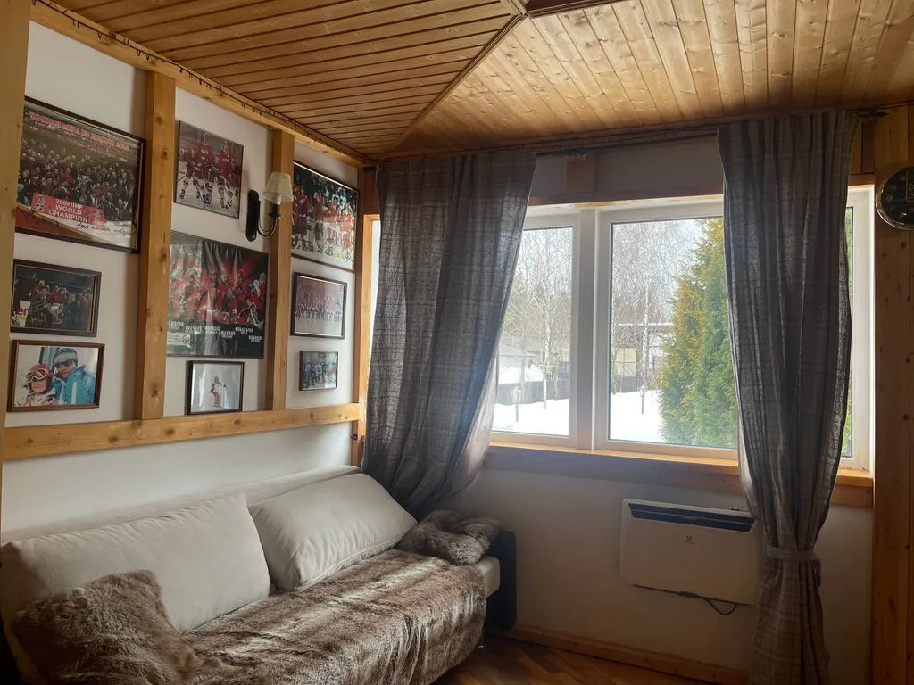 Уютный загородный дом с баней и бассейном