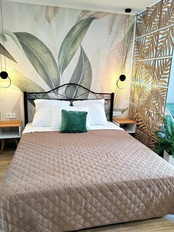 Стильная квартира с дизайнерским ремонтом курортный стиль в центре