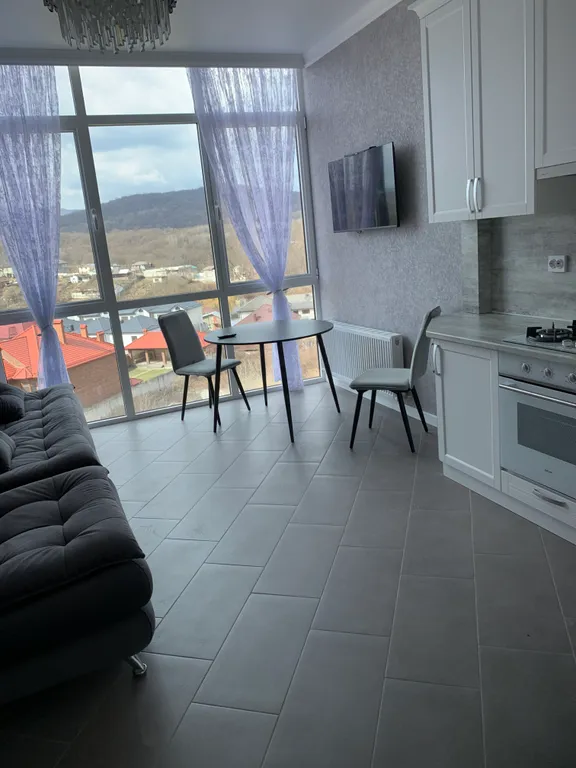 Квартира с панорамным видом на горы