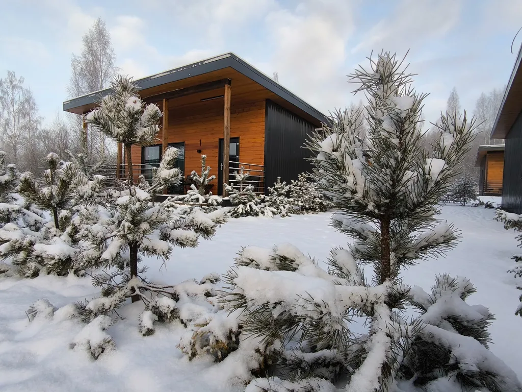 Коттедж Коттедж у Красного озера — Светлое