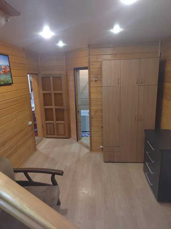 Коттедж Деревянный домик в лесной чаще рядом с морем — Геленджик