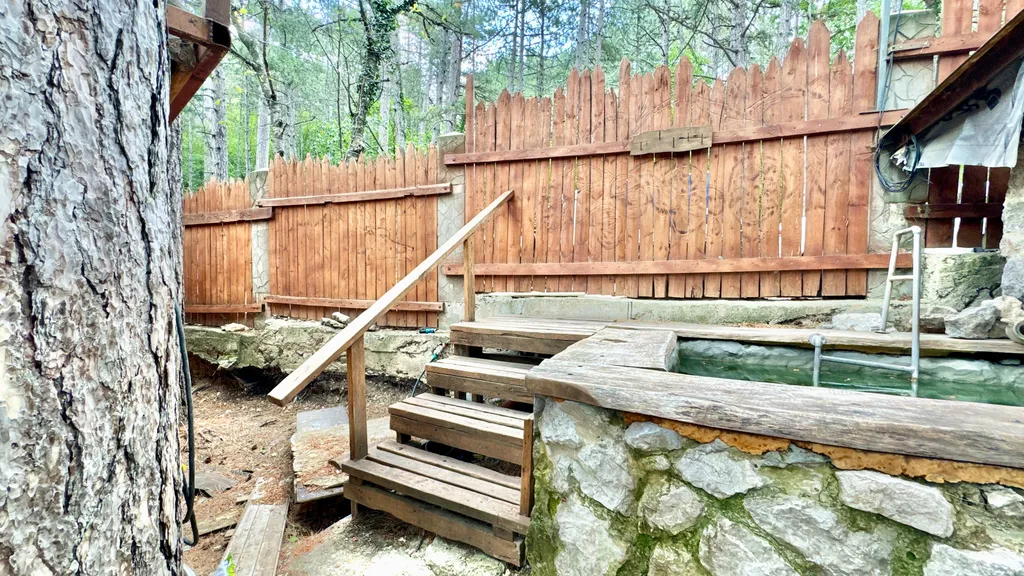 Дом в заповеднике с баней на дровах