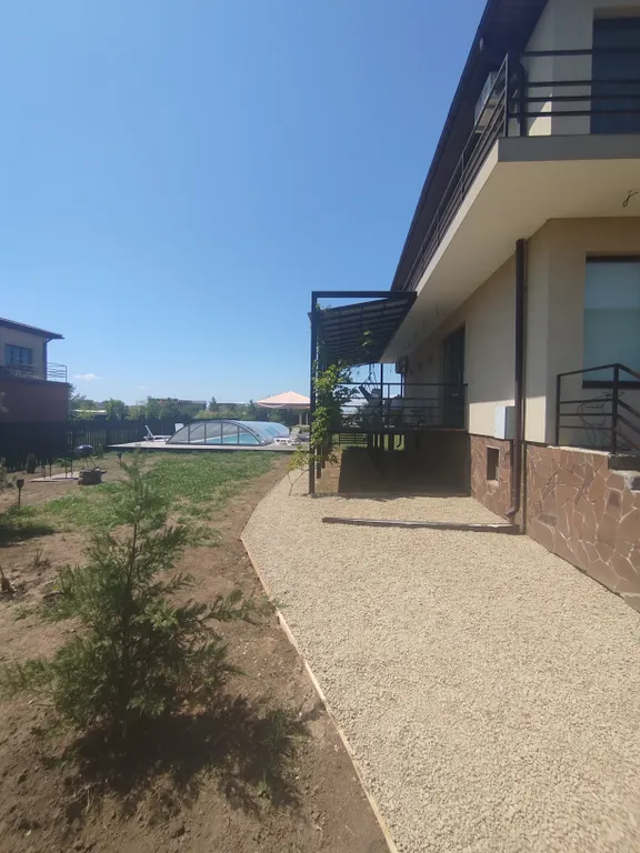 Коттедж в охраняемом коттеджном поселке на берегу Азовского моря