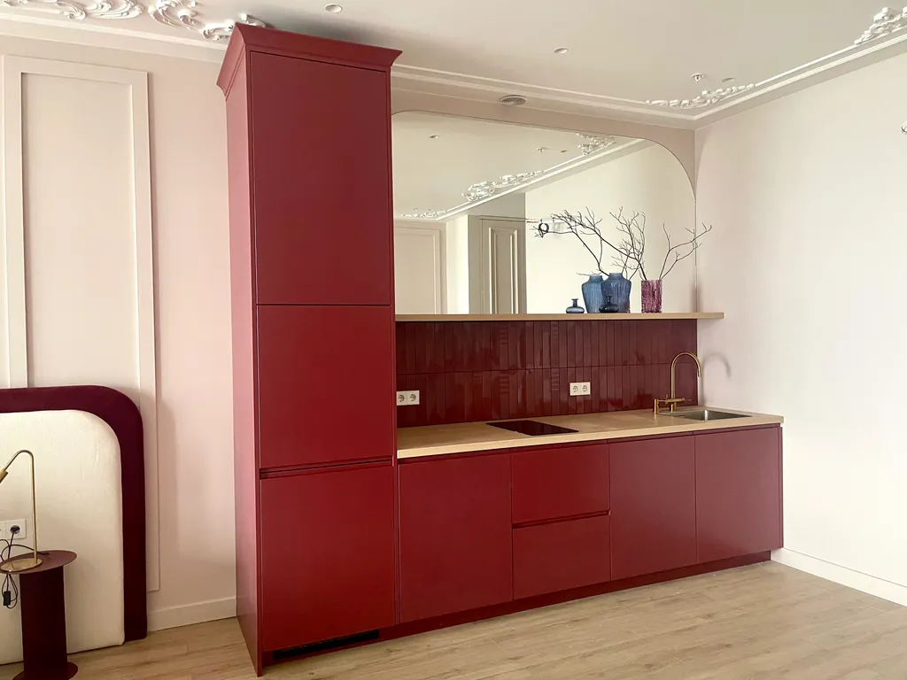 Студия на первой линии, вид на море