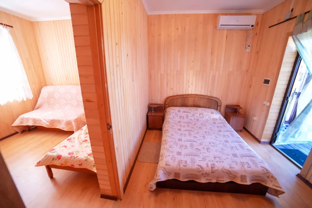 Квартира Квартира Двухкомнатный пятиместный номер на втором  этаже — Витино