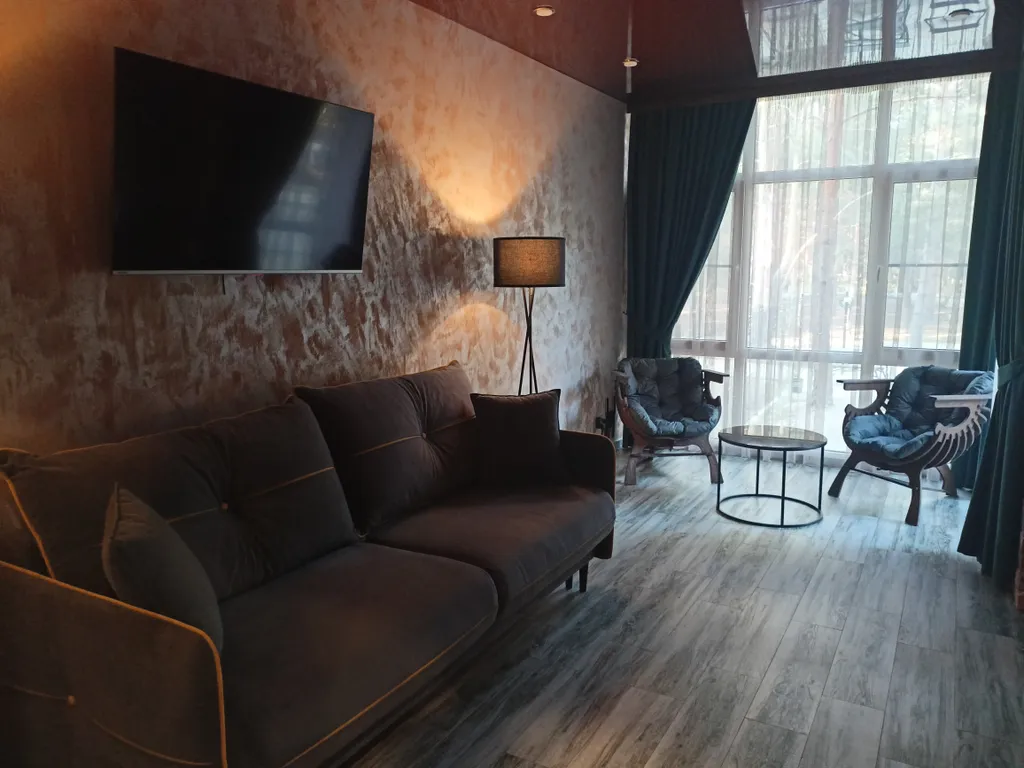 Апартамент в лесу