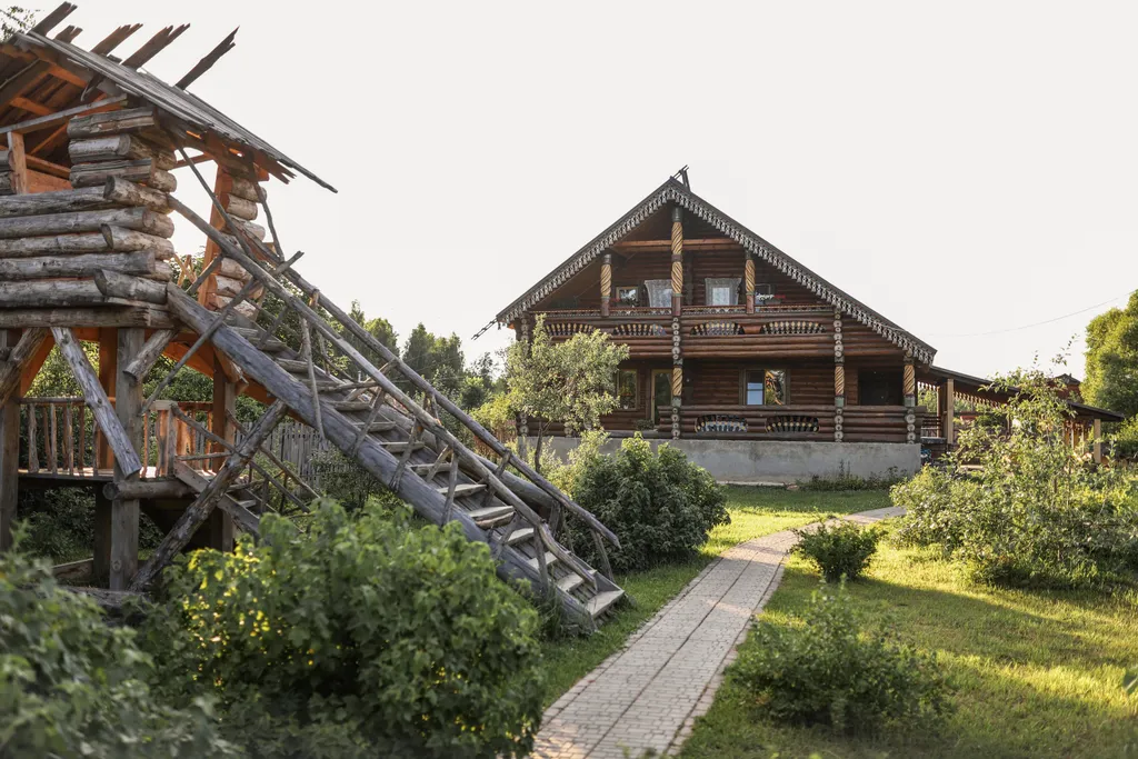 Дом Терем в усадьбе Галат