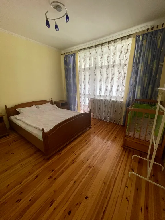 7-комнатный Дом