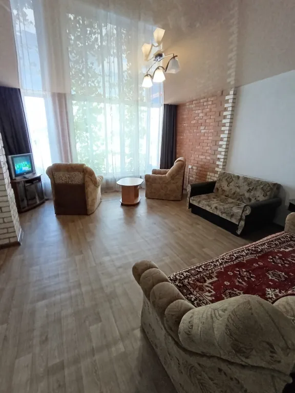 Таунхаус возле моря, в черте города, 10 метров до моря