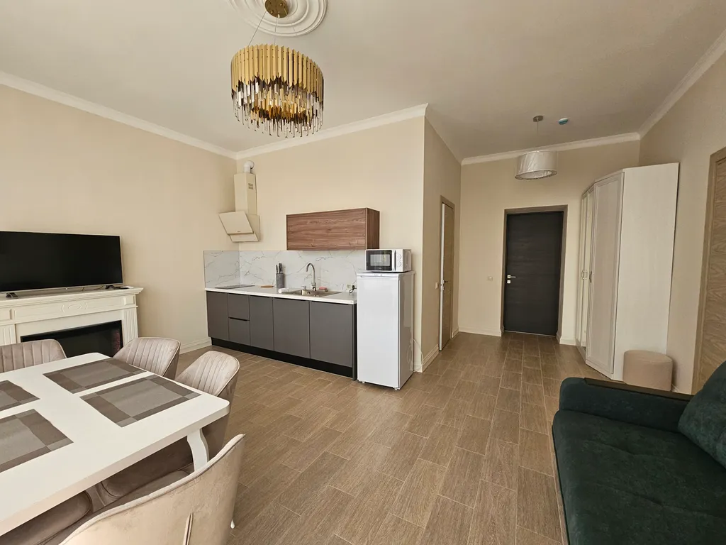 Апартаменты в  отеле Атлас