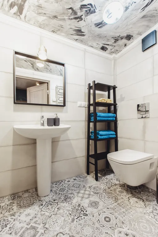 Видовая двухэтажная мансарда в центре