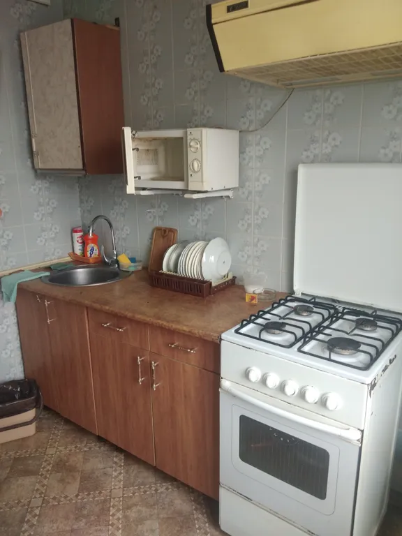 Жить и не тужить