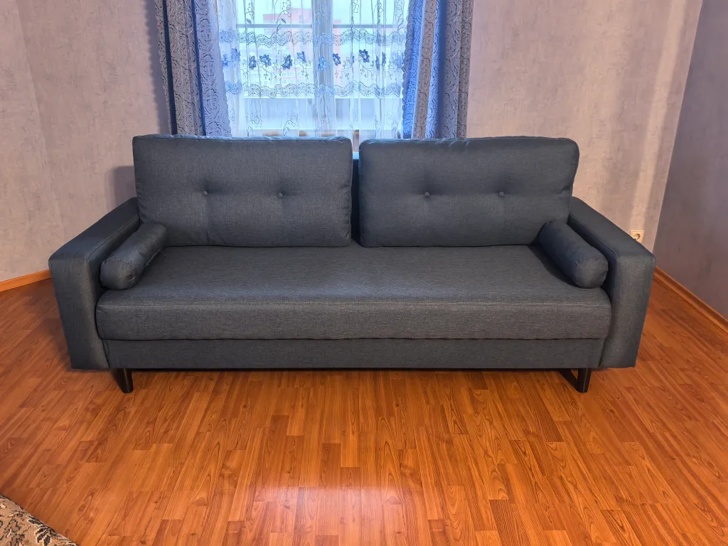 Двухуровневая четырёхкомнатная квартира с сауной