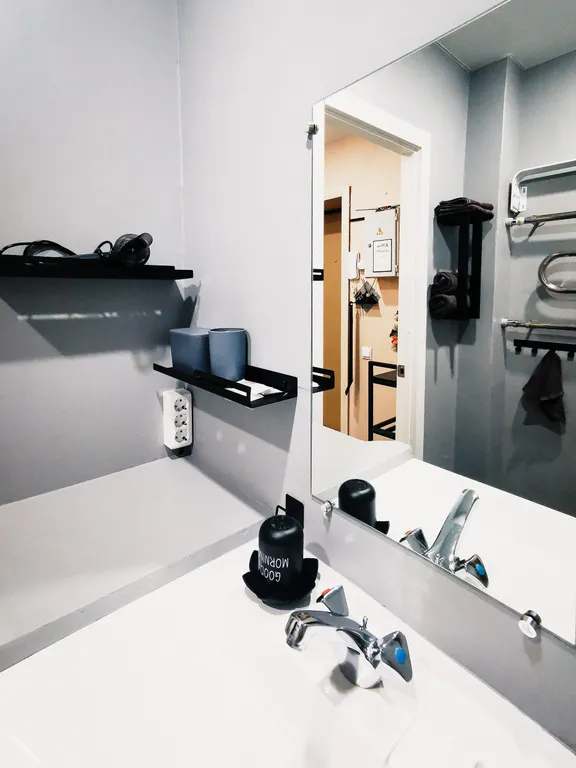 Современная светлая квартира в центре города