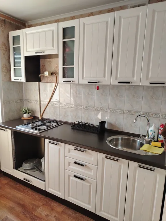 Квартира через дорогу от Терм