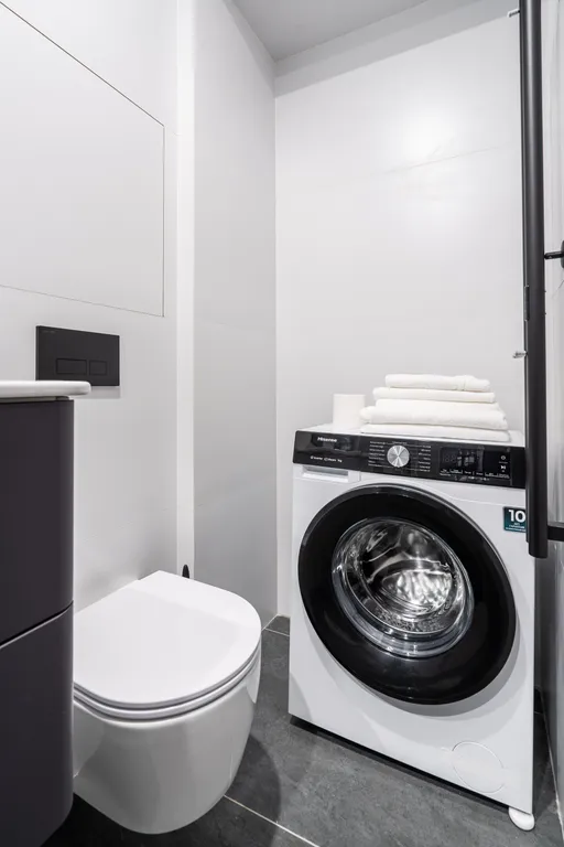 Студия 3Roomz с бассейном и спортзалом