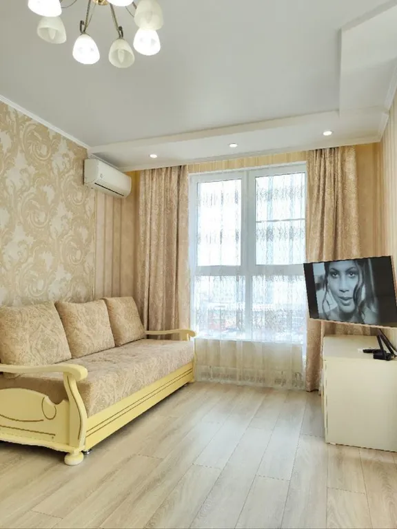 Квартира Дизайнерские евро 2-комнатные апартаменты — Краснодар