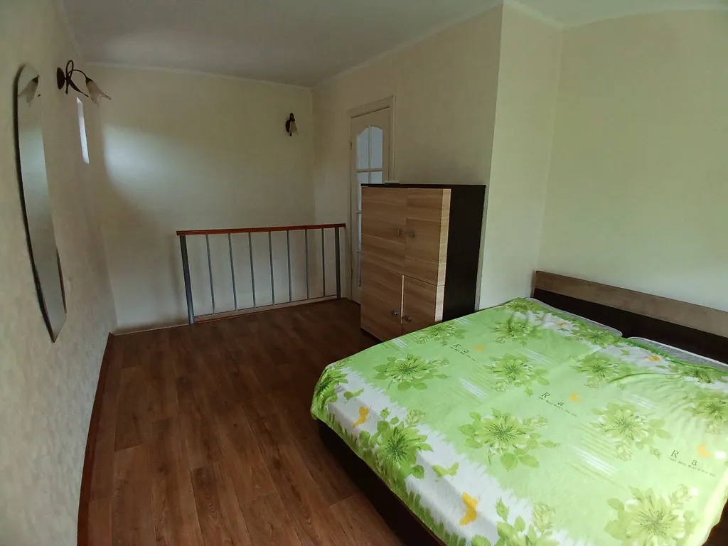 Домик для отдыха в тихом дворе