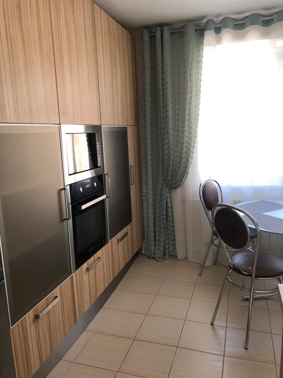 3-х комнатные апартаменты рядом с парком