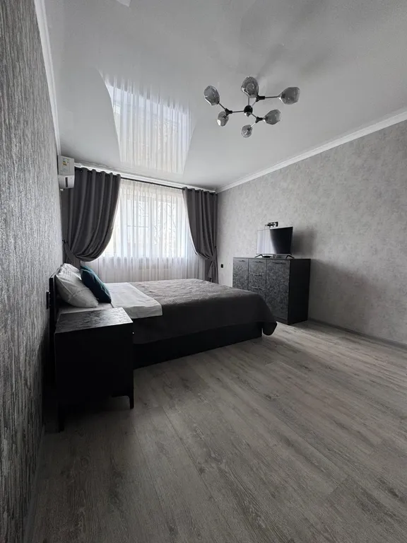 Современная красивая квартира в центре города