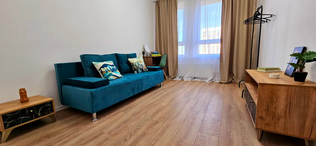 Просторная 3-комнатная квартира с шикарным видом из окна