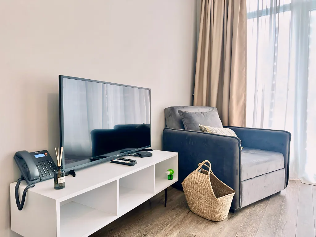 Квартира Студия с двумя кроватями, бассейн + парковка, white sails — Батуми