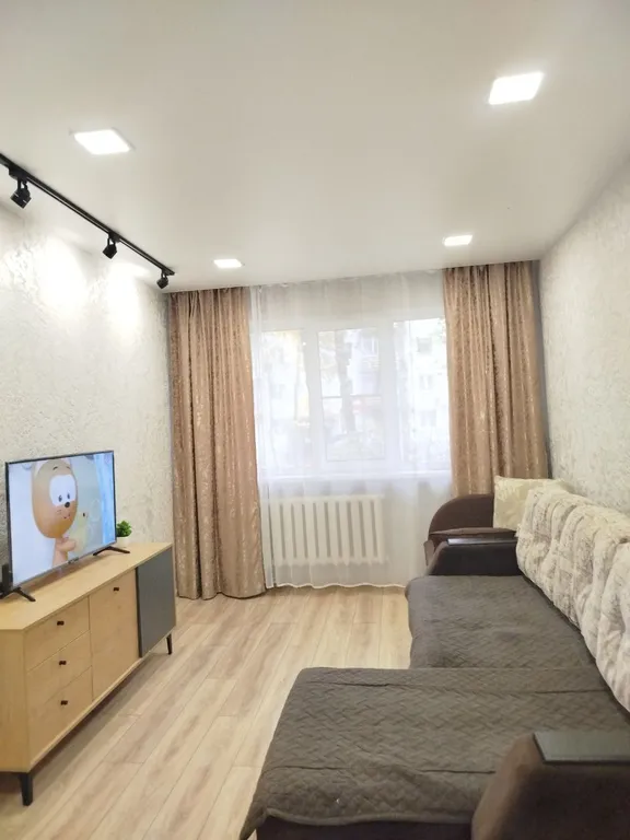 Двухкомнатная квартира с новым современным ремонтом