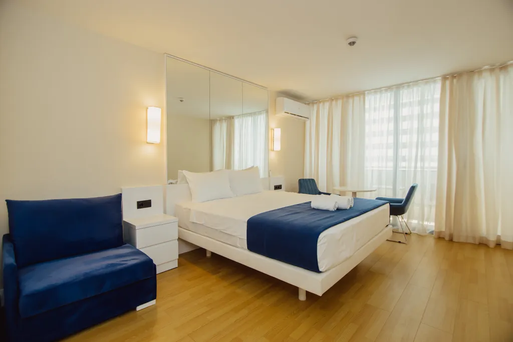 Апартаменты с видом на море на первой линии