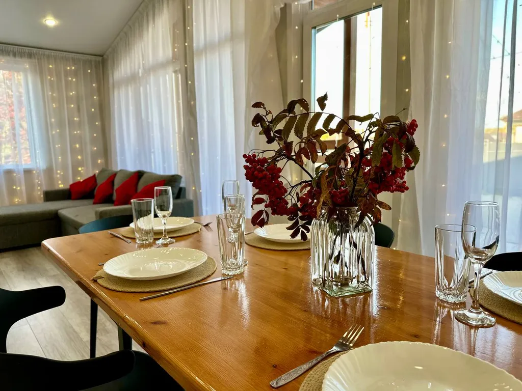 Новый дом 15 минут от центра