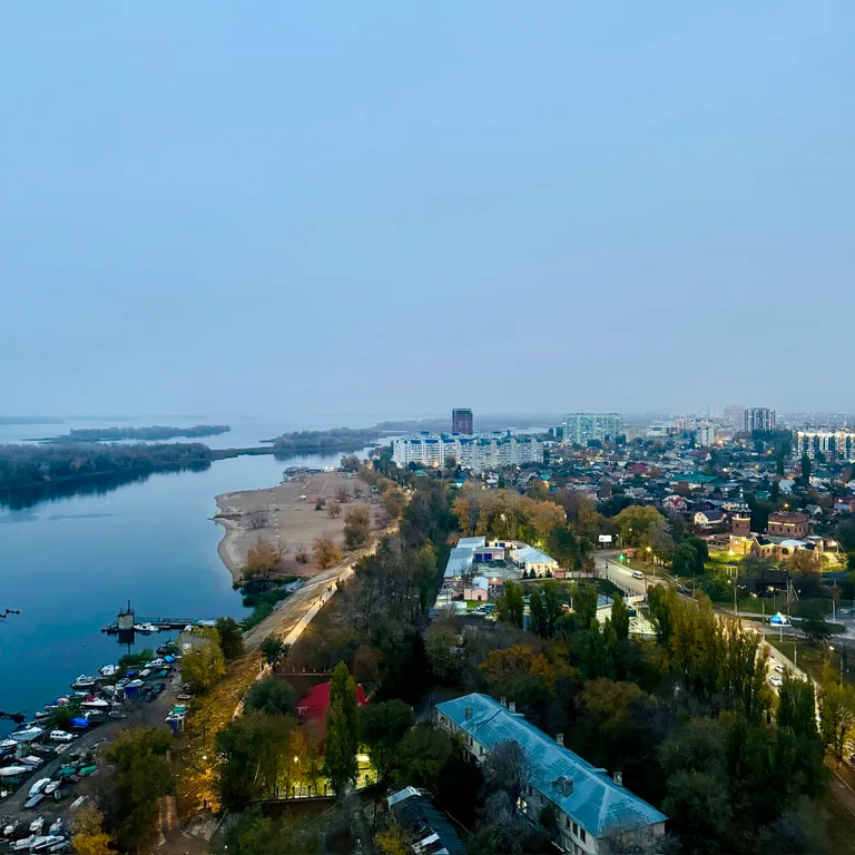 Апартаменты с видом на Волгу с 22 этажа