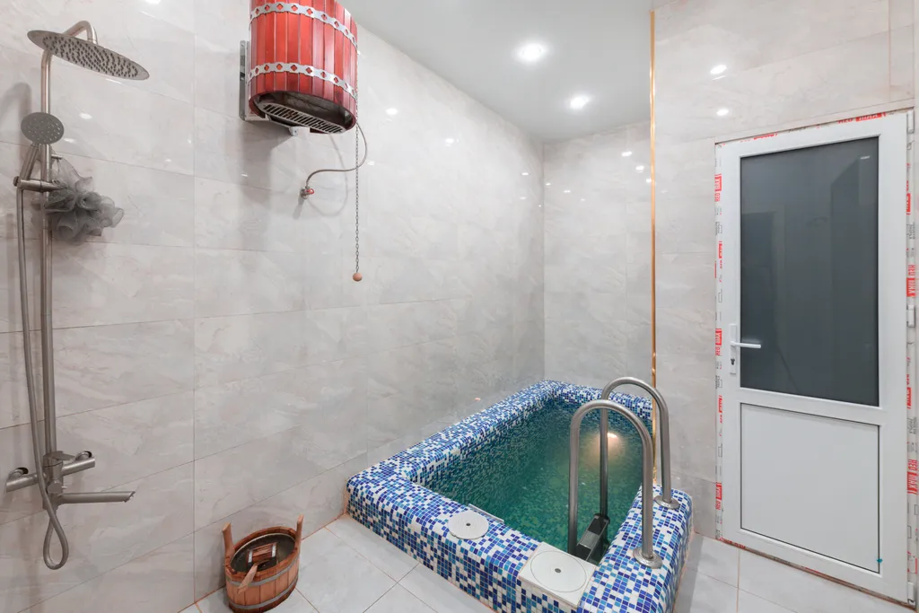 Дом у моря с парной и бассейном