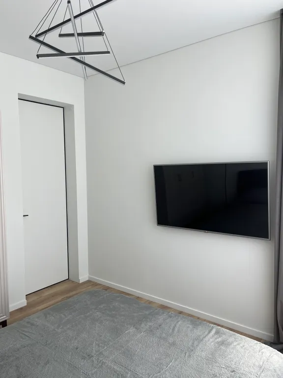 Просторная квартира с новым хорошим ремонтом