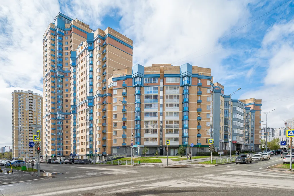 Уютная 2-комнатная квартира у метро Чкаловская с отличным видом